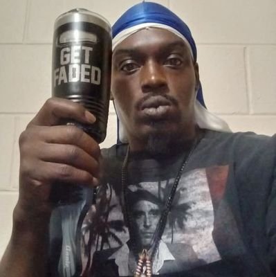 MrJovannKitchen's profile picture. Laid bk get 💰💸 nigga on the move stick &move stick & move juke & groove yall know i come trim i'm on my mobilebarber grind💈🔪🪒✂🍝🥐🧈🧂🌶🧼✨💇🏿‍♂🕴🏿💰🤳🏿