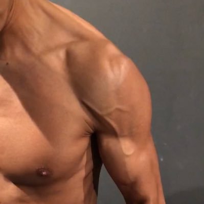 nnnnnn109121's profile picture. サブ垢でごんす。本垢乗っ取られてるのでこちらで💁 Web3、NFT、仮想通貨にハマってる。 あ、美容師してます