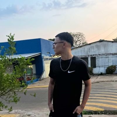 lipenz7_'s profile picture. 