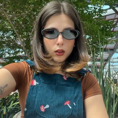 Síganme para ver mis maquillajes y verme hacer el ridículo https://t.co/Z2Uu7HYBlc 🫰🏻💖