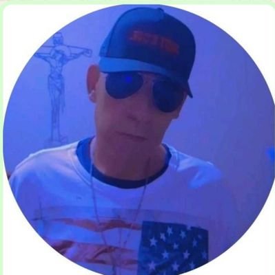 bryan_vendrami's profile picture. Paz só haverá no céu. Aqui todo dia é guerra.