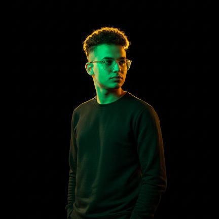 ELLIOTE2010's profile picture. CS