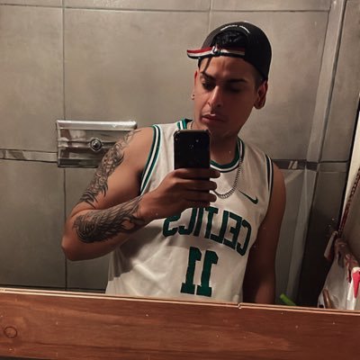 26. Boca y nada más