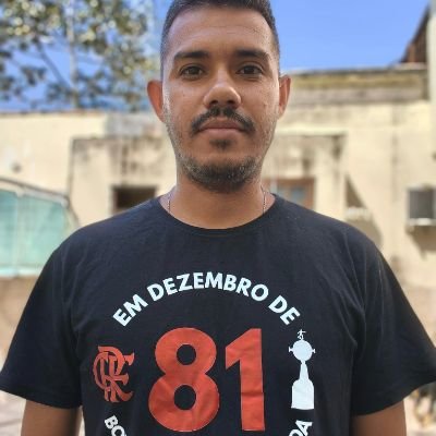 Mengo é paixão, religião, uma certeza de felicidade no meu coração! Eu nasci Flamengo e sempre vou te amar.