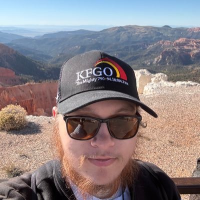 NateLar_'s profile picture. Sports Camera Operator | 🎵Music Geek 🎵 | Democrat 💙 | 🌩️ WX Geek 🌩️ | Biggest @790KFGO Listener | T1D | 🚫No DMs🚫