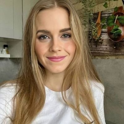 This is my only account 🙏 i need a serious relationship 🥺 i want a man that will love me and take care of me,,, i am an actress from London 💙