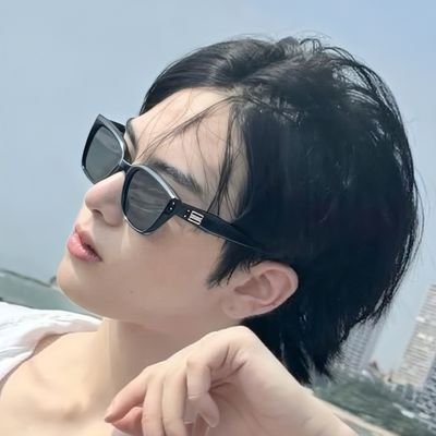 lkitaap's profile picture. expert in perthsantanology