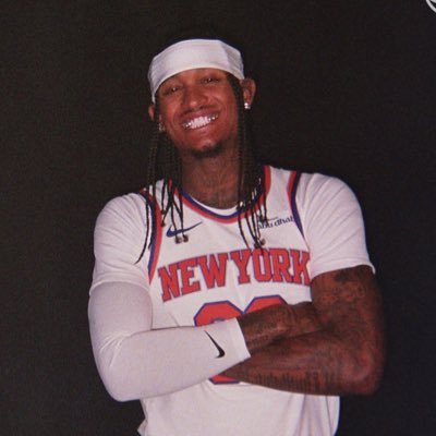 Knicks till I die #NewYorkForever #RepBX #NYGiants. ✡︎ The New York Giants are a disgrace to the beautiful sport of football. Alt is @NaftaliB_11