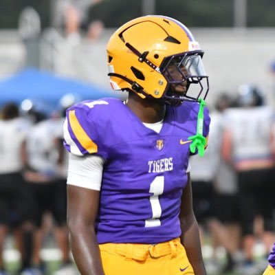 SS,WR C/O 27’. https://t.co/MraIdMmgh4. phone number:839-266-0302 @davonbowman1@gmail.com