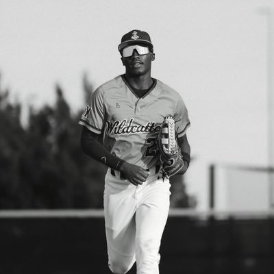 dj_shaw24's profile picture. 2028 | OF ⚾️| LB 🏈| Summer Creek HS | HTX Wildcatters Baseball | 5’9 164lbs
