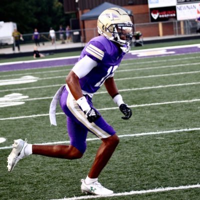 caydenF2028's profile picture. C/o 28 🏈 🏀 🏃🏽| 6’2 , 170lbs | ATH- S/Wr | 40 - 4.5 | East Coweta High School | Combo Guard