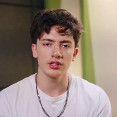 sntosbravos's profile picture. 