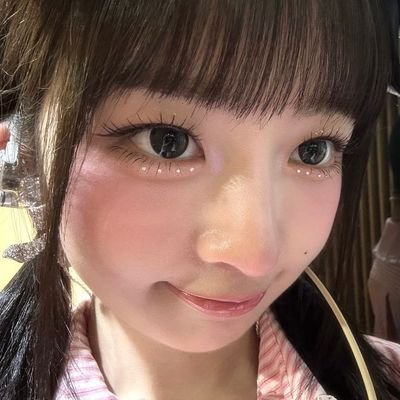 pinkbubbleggum's profile picture. written by light pink, nana,                                  
kgirls & hippop princess (˶ᵔ ᵕ ᵔ˶)