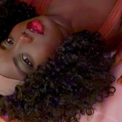 Nursing n Sociology Student 🎓 Music lover 🎧 Talibé Cheikh🙏🏿Une Otaku🖤