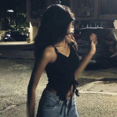 yaniwism's profile picture. mainly for books (jonaxx + wattpad) and giveaways