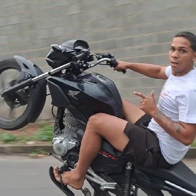 Um brinde a lei do retorno, porque dela ninguém escapa, quem sorriu do nosso choro, vai chorar da nossa gargalhada. 🤝🎭🤭😉