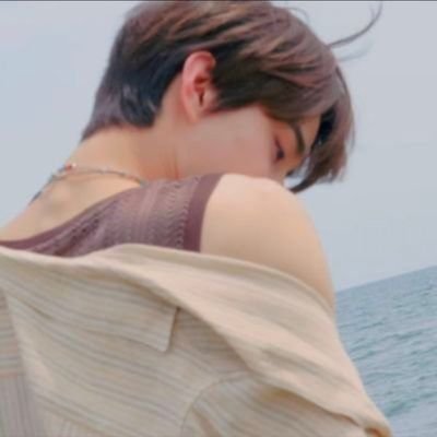 cieraphicxin's profile picture. professional yapper