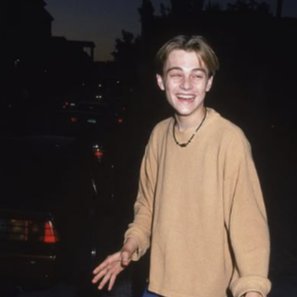 almeida29426604's profile picture. I'm a Artist by day, hiking lover by night.