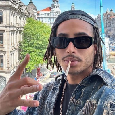 333aoty's profile picture. 