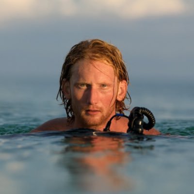 elstonwebster's profile picture. https://t.co/HtnoyrF0R8