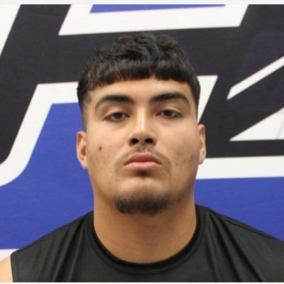 6’7/300 |OL @CiscoCollegeFB | #50| OL Tackle. Phone #4327037848 Email-hvasquezphl123@gmail.com