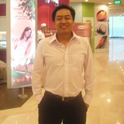 OoZaw2777's profile picture. 