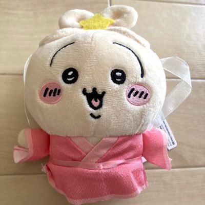 ■アザラシ会の最高顧問👀★リプ大歓迎!雑多垢です。◎著書→Amazonと楽天で発売中、詳しくはDM下さい。小動物、絵本、洋楽、演奏、買物、ファンアートetc. 労働問題!ぬいぐるみ保護活動。ちい活。推し→ニセツッチー、ゴブリン、ナグリビト、アザラシetc.