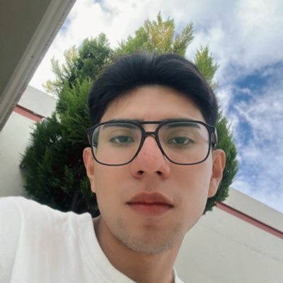 20 años ✈️LA 🇲🇽MX futuro licenciado en negocios internacionales 🫧