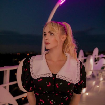 _Sarah_PaKer's profile picture. A Patriotic Woman 💖🦅
America First 🇺🇸✨
MAGA 🔥
#IFBAP