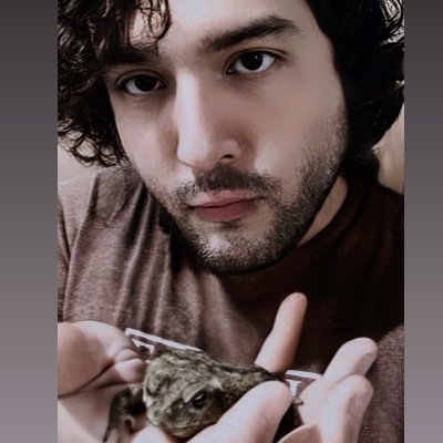 Very dangerous artist.
You can follow me on IG @hodarinundu