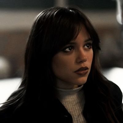 Estudiante y futura escritora y actriz, lesbiana shemale
#sexrol #freerol