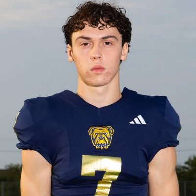 JaydenGlz7's profile picture. Wide Receiver | Class of 2026 | @JBA_Bulldogs