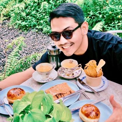bpanjiindra's profile picture. Eating, dancing, or tweeting about 🇵🇸  |  Views my own.