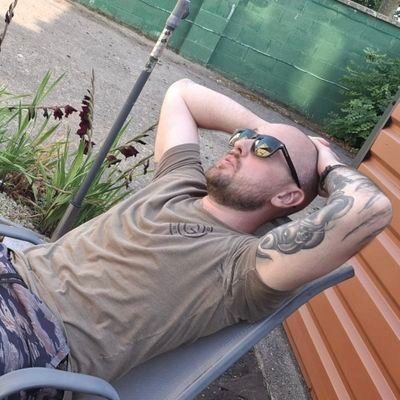 MooneFace's profile picture. Personal account. I run a fitness community that kicks ass. Click the link below.