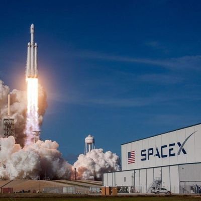 Chief Designer of Space🚀CEO and Product Architect of Tesla