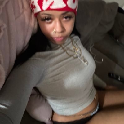 yo fav black american gay bald headed fat assed pothead munchable princess 🫶🏽