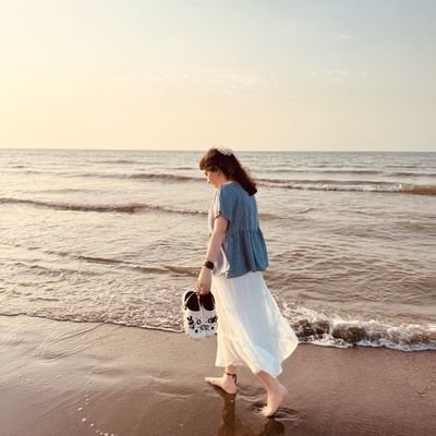 MMeeetx's profile picture. کاش آدمیزاد بعضی چیزهارا هرگز نمیفهمید ...
https://t.co/gdrrycqVUK