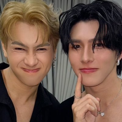K-pop SmartBoom and whatever thoughts I have.