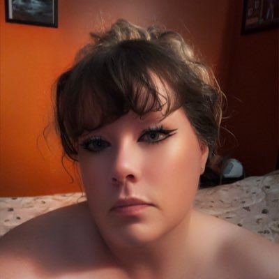 Mama to 2 wonderful boys (and half of Twitter). Wife to @curtomac. Wrestling fan. Reface Queen. Coffee maker extraordinare. Vodka Lover. NO DMs