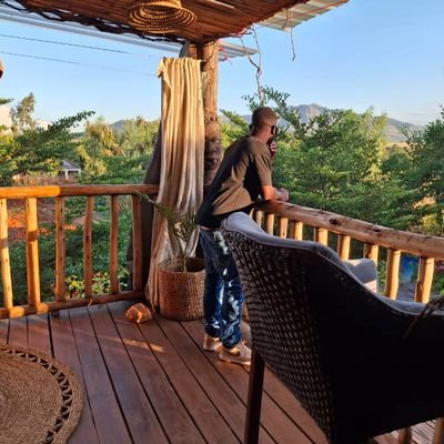 UNRLY_RANKX's profile picture. Human Busy Being #AirportFirefighter #AudioJunkie #420Friendly