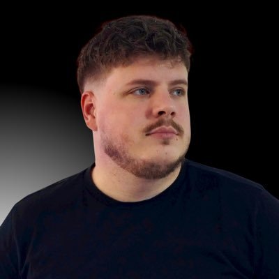📷 Créateur de contenu Tech & Apple FanBoy • YouTube (3,86K) • Tests, démos, astuces & nouveautés tech.