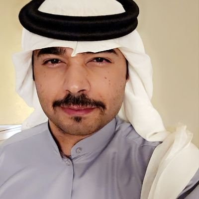 مصمم ( صور - شعارات - بطاقة دعوة زواج - بطاقة تهنئة - سيرة ذاتية ) اعمالي تجونها بالانستقرام ..