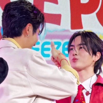 ⊹ หลงรัก #PerthSanta ⊹ มัมหมีน้องต้าเลือดบริสุทธิ์