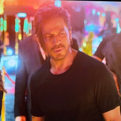 She/her. Academic. Math nerd. Feminist. Ace | Super filmy | SRK binge enabler | Anti-viral | #FemGazingSRK 1/4 of #RukhRukhHotaHai