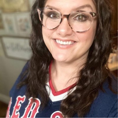 @redsox addicted. @fenwaypark is heaven. friend and business partner of @survivinggrady -check out our store https://t.co/uhrUlwtlGm