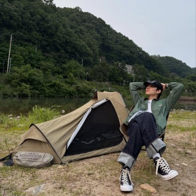 Free 🇸🇩 🇵🇸 🇨🇩. Loves BTS 💜. Loves GOT7 💚. Loves The Rose 🥀. Loves IU 🍬. Loves ATEEZ 🧡. I’m a diabolical kpop multi Stan please don’t follow
