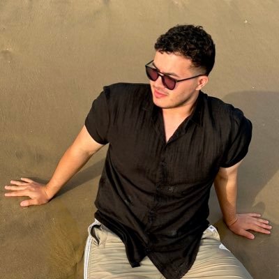 3ssemGomaa's profile picture. DSMU `43 فَصَبْرٌ جَمِيلٌ وَاللَّهُ الْمُسْتَعَان