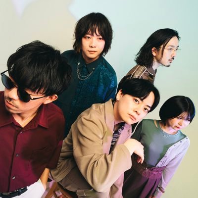 日常をカラフルに彩る”シティロック”バンド💡Latest Release ▶︎ Full Album『ハートビートは眠らない』/ @k_fromLucy @miiforreal @6ROKU_guitar @grvwpoflitr @shindomi_kiwa / ✉️lucyintheroom@gmail.com