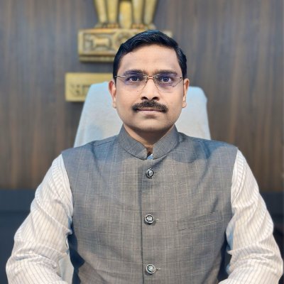 Official Account of the District Collector & Magistrate
#ParvathipuramManyam District #AndhraPradesh
Presently administered by Dr. N. Prabhakara Reddy, I.A.S.,