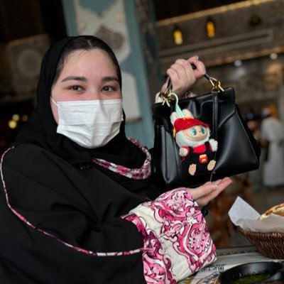 | صاحبة الاحلام الجليّة | مسلسلات وافلام | إغرس في اليائس أملًا | طبيبة | متجري انستا وتيك توك scarfs.haneen@